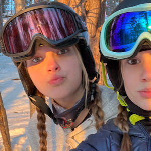 Meet your Posher, Ella